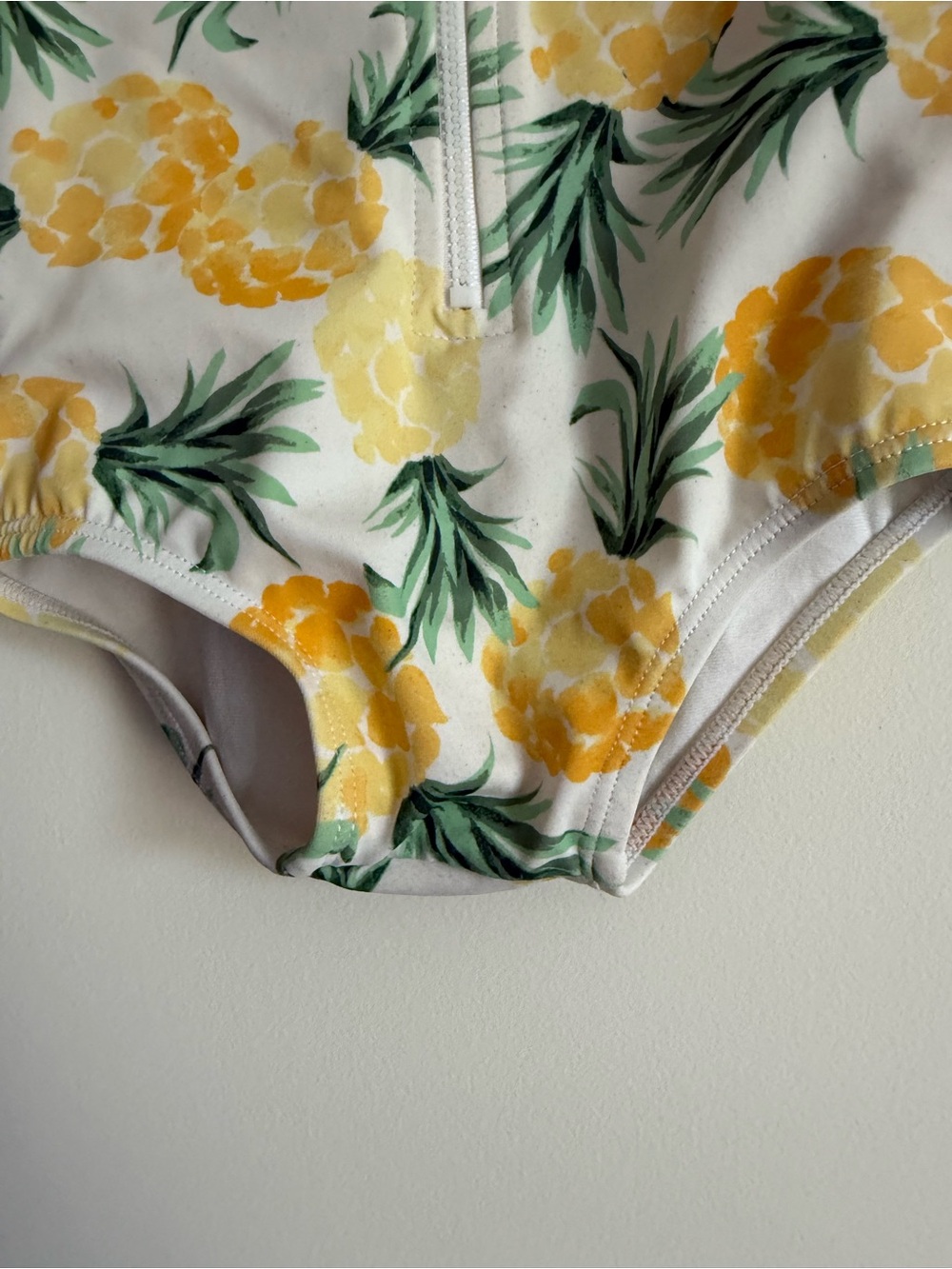 Baby NWOT 6-12mo Long-Sleeve Pineapple Rash Guard Swimsuit - Picture 3 of 6